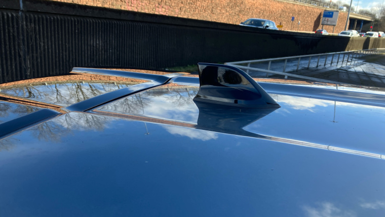 Nissan Juke 1.0 DiG-T N-Connecta 5dr Petrol Hatchback